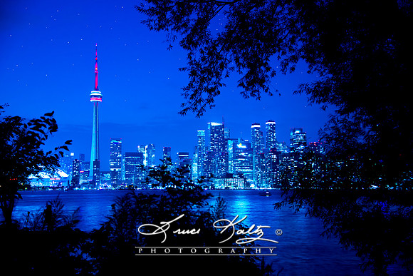 NIGHT GLOW
