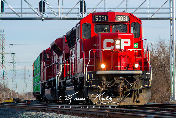LOCAMOTIVE RED