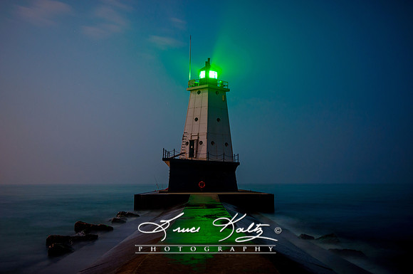 GUIDING LIGHT