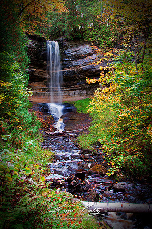 MUNISING FALLS