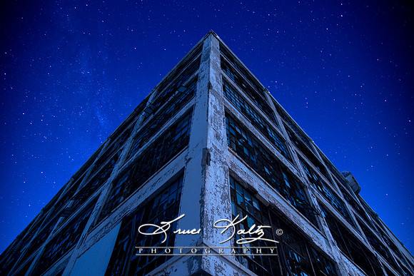 ABANDONED NIGHT